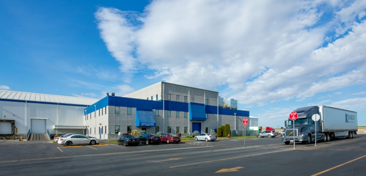 Exterior photo of Lineage's Othello facility