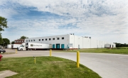 Exterior photo of Lineage's Iowa City facility